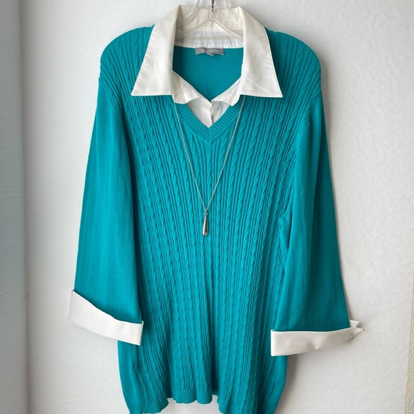 NY Collection Woman Teal Sweater Top Attached Collar & Silver Pendant Size 3X - Picture 1 of 12